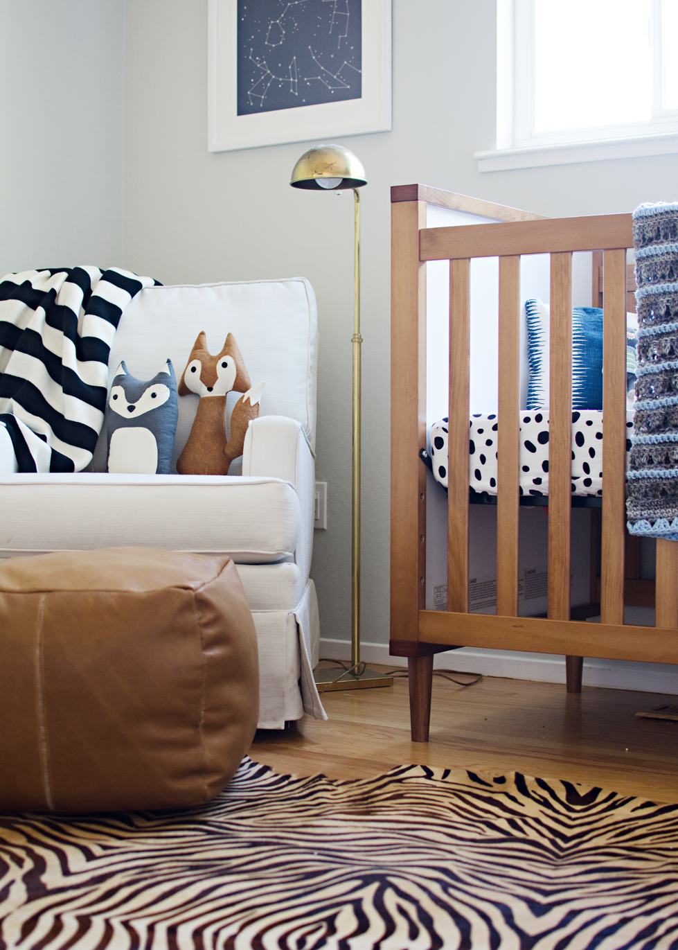 DIY leather pouf/ottoman | brittanyMakes