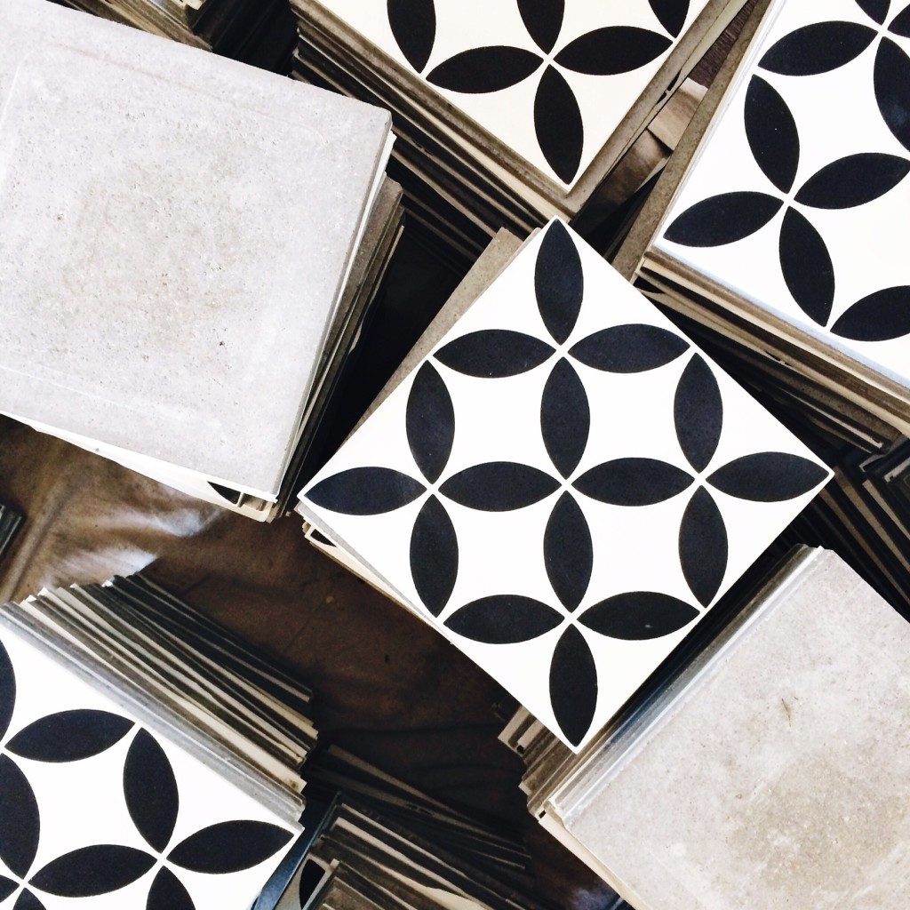 black & white ceramic tile | brittanyMakes