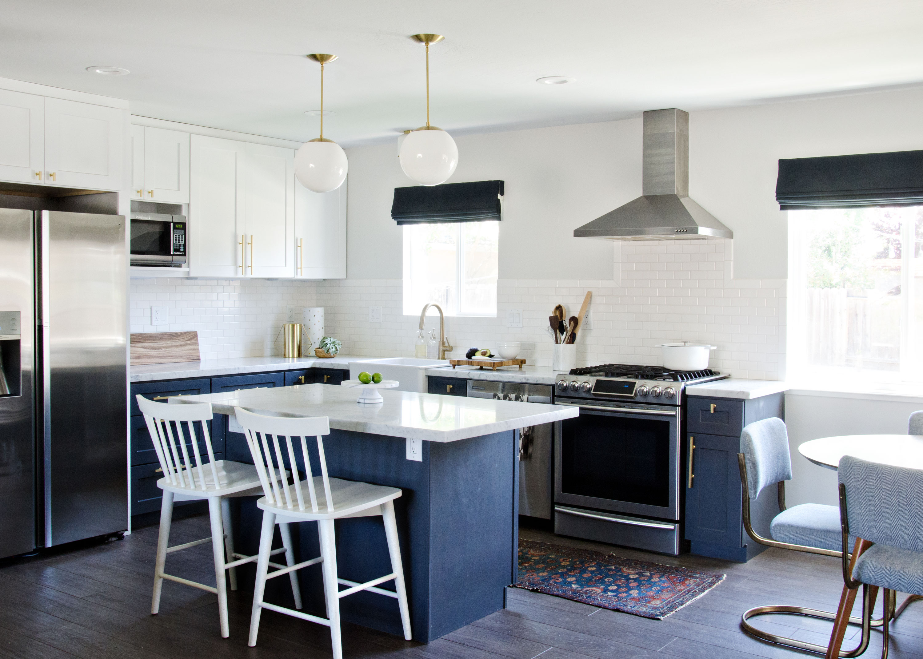 navy kitchen with gold accents // brittanyMakes