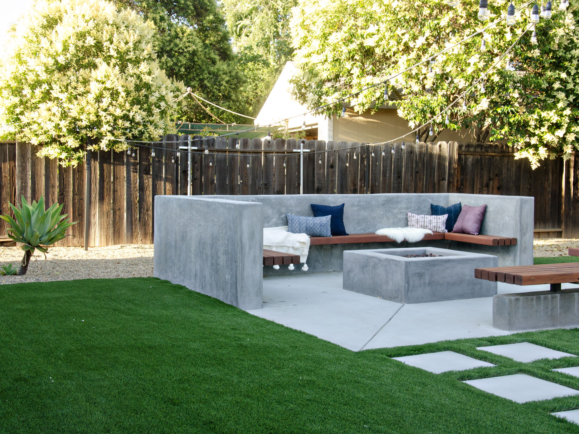 Modern California Backyard Patio Reveal | brittanyMakes